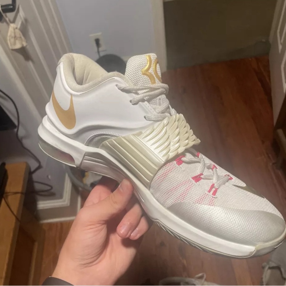 KD “Aunt Pearl”